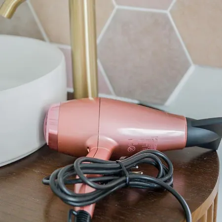 La Parenthèse Fleurie - Avec Balnéo Au Coeur De Apartamento Bergerac